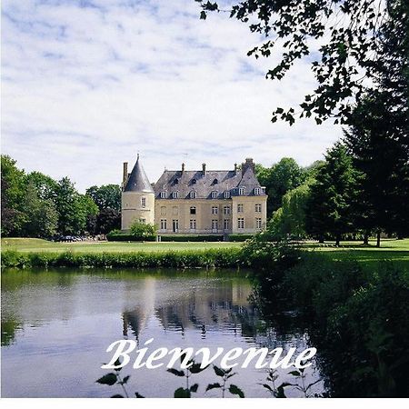Chateau De Berticheres โชมงต์-อ็อง-เวกแซ็ง ภายนอก รูปภาพ